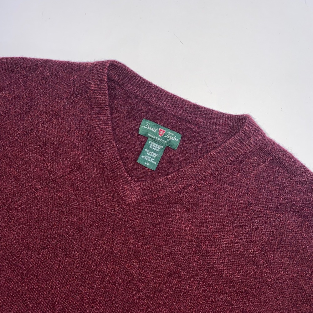 David Taylor Mens Burgundy V-Neck Argyle Diamond Knit Sweater Large 814203010984